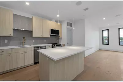 34 Oak Street #304, Boston, MA 02136 - Photo 5