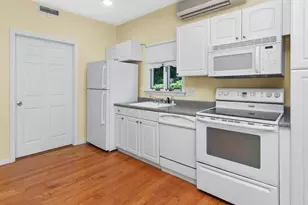 137 Harrington Rd, Waltham, MA 02452 - Photo 23