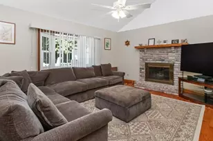 137 Harrington Rd, Waltham, MA 02452 - Photo 23