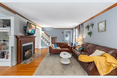 12 Baincroft Rd, Malden, MA 02148 - Photo 3