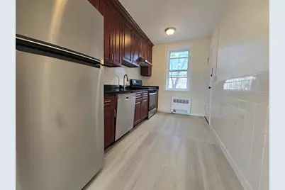 183 Kent #5, Brookline, MA 02445 - Photo 1