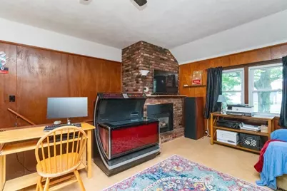 96 Crestwood Ln, Marlborough, MA 01752 - Photo 23