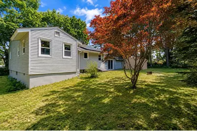 96 Crestwood Ln, Marlborough, MA 01752 - Photo 29
