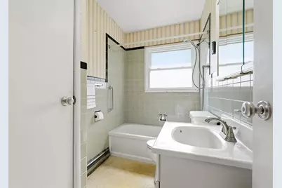 28 Westwood Terrace, Northampton, MA 01062 - Photo 19