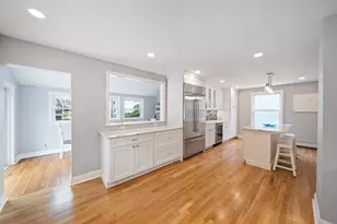 19 Brinsley St, Quincy, MA 02169 - Photo 9