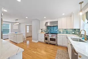 19 Brinsley St, Quincy, MA 02169 - Photo 7
