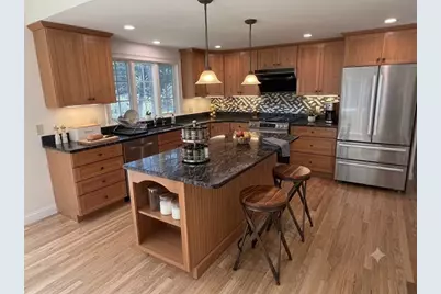 132 Central St, North Reading, MA 01864 - Photo 5