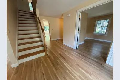 132 Central St, North Reading, MA 01864 - Photo 5
