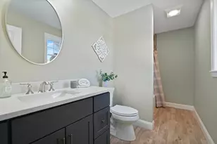 7 Waterman Wy, Middleborough, MA 02346 - Photo 17