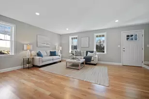 7 Waterman Wy, Middleborough, MA 02346 - Photo 3