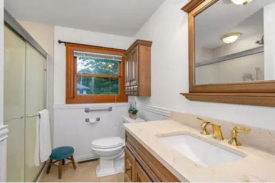 19 Cochrane Cir, Methuen, MA 01844 - Photo 17