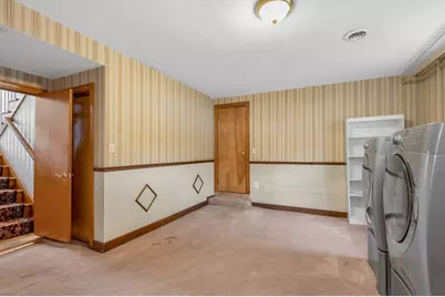 19 Cochrane Cir, Methuen, MA 01844 - Photo 27