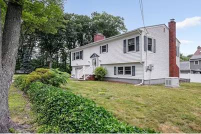 19 Cochrane Cir, Methuen, MA 01844 - Photo 31