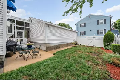 153 Eleventh, Lowell, MA 01850 - Photo 27
