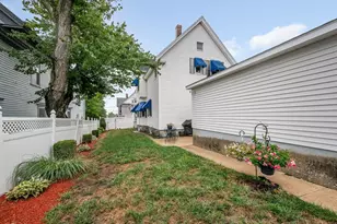 153 11th, Lowell, MA 01850 - Photo 25