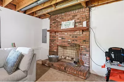 54 Hampden Ln, Agawam, MA 01001 - Photo 29
