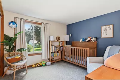 54 Hampden Ln, Agawam, MA 01001 - Photo 17