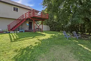 54 Hampden Ln, Agawam, MA 01001 - Photo 33