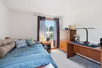 54 Hampden Ln, Agawam, MA 01001 - Photo 21