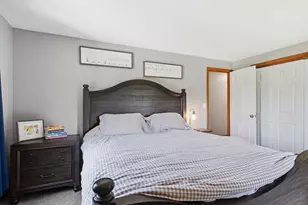 54 Hampden Ln, Agawam, MA 01001 - Photo 15