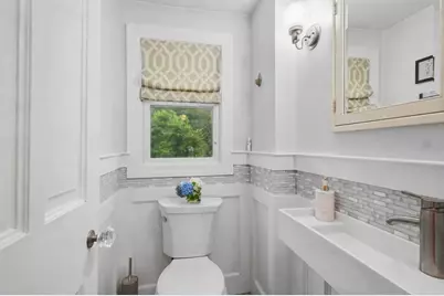 9 Tapley Rd, Lynnfield, MA 01940 - Photo 15