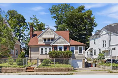 19 Miller Stile Rd, Quincy, MA 02169 - Photo 1