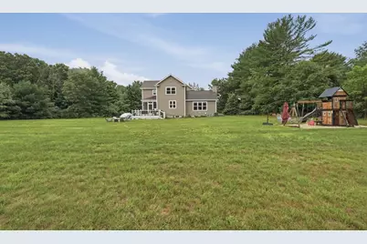 223 Tiffany St, Attleboro, MA 02703 - Photo 35