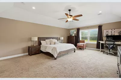 223 Tiffany St, Attleboro, MA 02703 - Photo 19