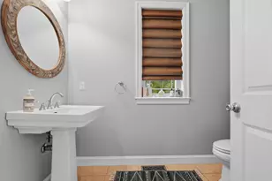 223 Tiffany St, Attleboro, MA 02703 - Photo 31