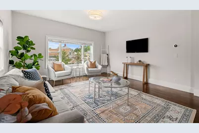 137 Green Street #2, Melrose, MA 02176 - Photo 3