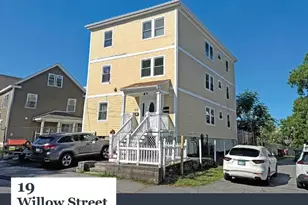 19 Willow St, Lowell, MA 01852 - Photo 1