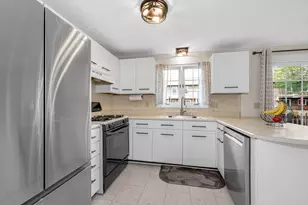 80 Heritage Dr, Tewksbury, MA 01876 - Photo 13