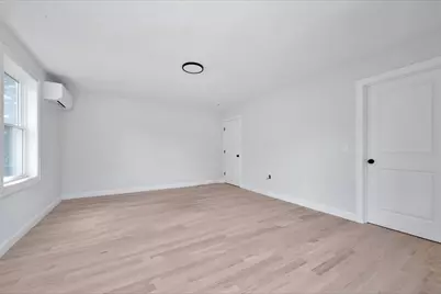 299 Quincy St, Building 3 #3, Holbrook, MA 02343 - Photo 5