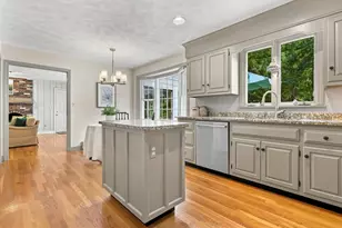 29 Smithshire Estates, Andover, MA 01810 - Photo 9