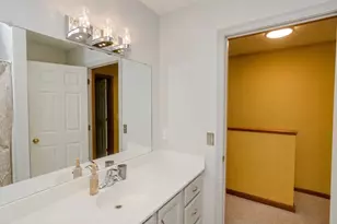 61 Abbey Memorial Dr, Chicopee, MA 01020 - Photo 23