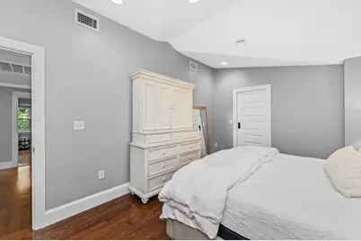 90 Leicester, Boston, MA 02135 - Photo 15