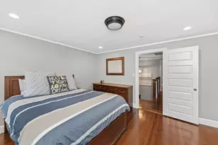 90 Leicester, Boston, MA 02135 - Photo 19