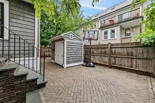90 Leicester, Boston, MA 02135 - Photo 35