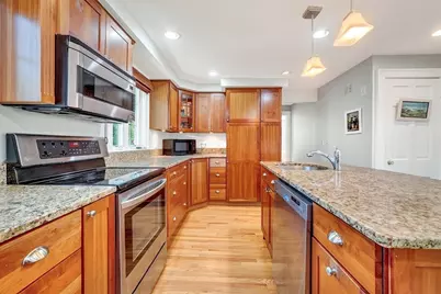 4 Sherman Road, Stoneham, MA 02180 - Photo 13