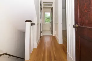 24 Oak St, Marblehead, MA 01945 - Photo 9