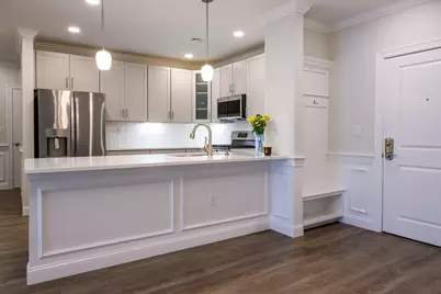 320 Middlesex Ave #D206, Medford, MA 02155 - Photo 3