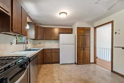 190 Deering Dr, Tewksbury, MA 01876 - Photo 7