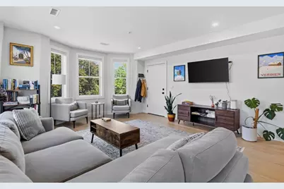 52 West Emerson St #6, Melrose, MA 02176 - Photo 11