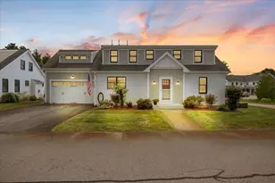 220 Center St, Pembroke, MA 02359 - Photo 1