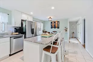 20 Washburn St, Attleboro, MA 02703 - Photo 3