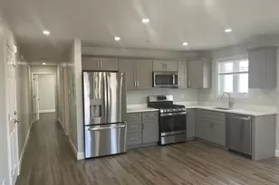 129 Pleasant St, Weymouth, MA 02190 - Photo 1