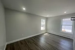 129 Pleasant St, Weymouth, MA 02190 - Photo 7