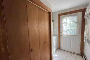 203 Willow St, Stoughton, MA 02072 - Photo 11