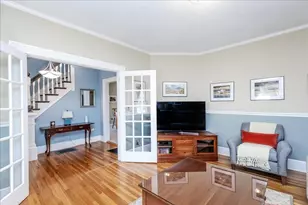 20 Beach St, Malden, MA 02148 - Photo 9