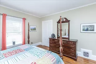 20 Beach St, Malden, MA 02148 - Photo 23